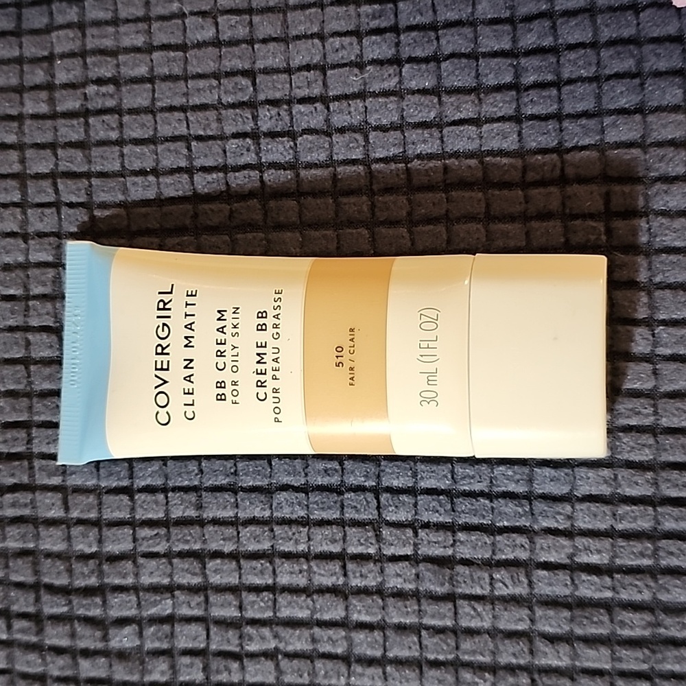 Covergirl Clean Matte BB Cream 510